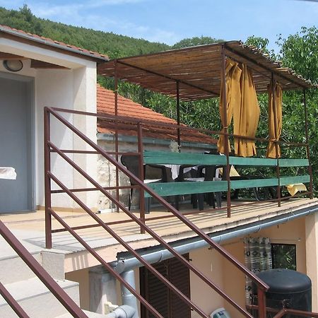 Apartments Darinka Скрадин Екстериор снимка